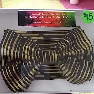 Teen/adult bowtie and handkerchief